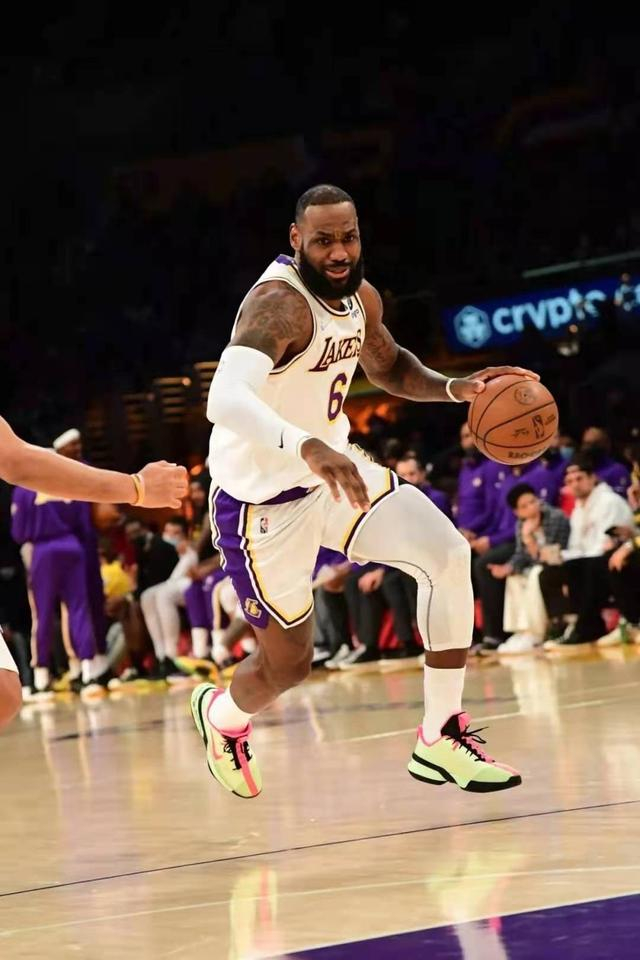 关于新奥尔良鹈鹕今晚手感冰凉赛前门线救险,纽约尼克斯加时末段遗憾出局都惊呆了的信息 关于新奥尔良鹈鹕今晚手感冰凉赛前门线救险,纽约尼克斯加时末段遗憾出局都惊呆了的信息